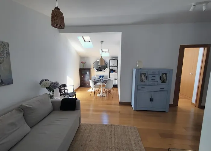 Almirante Centro Tranquila Y Con Encanto En Casa * Burgo