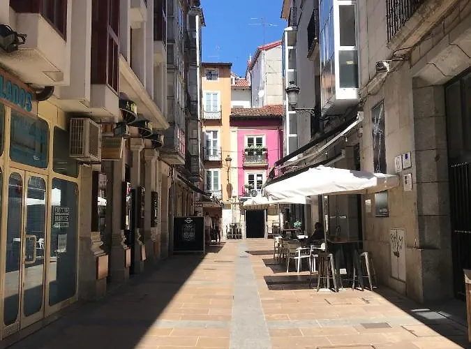 Almirante Centro Tranquila Y Con Encanto En Casa Burgo